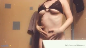 Lilbussygirl - wanna know what my nipples taste like