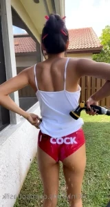 Sofiasilk - It s so windy in here this mornin I wish u were close to part 89