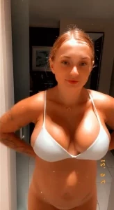 Zoieburgher - hit like for more pov content lt 3 