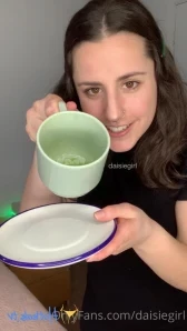 Daisiegirl - oh hi didn t see you there