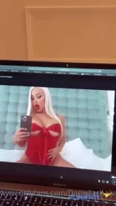 Daniellachavez - Gracias por suscribirse a mi cuenta VIP de OnlyFans