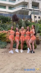 Anacheri - I LOVE that you love my leggings both on amp off DM me to