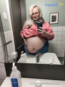 Swedishbutterball - The fat brat got her way as always part 1