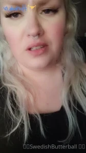 Swedishbutterball - I need love icecream pizza and cake today I have part 1