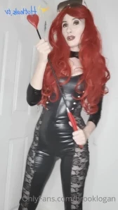 Brooklogan - Naughty wankend is here