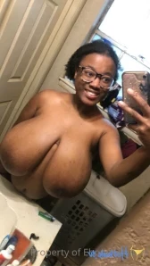 Idreamofebony - My BUSTY FRIEND https onlyfans com kendrahart21 is