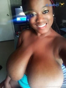 Idreamofebony - New DICK SUCKING VIDEO OUT NOW Check your messages