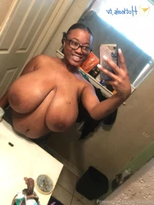 Idreamofebony - Hi guys GM