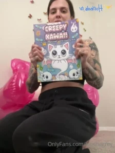 Keishagrey - Sparkling in all the important places