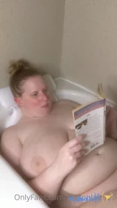 Bibliophile120 - Enjoying the tub before we have to check out