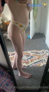 Feedandbreed - I hope you enjoy my first belly stuff Do I look cute as