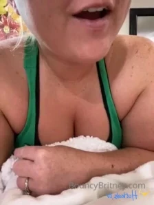 Bouncybritney1 - Ready and waiting in my favorite position baby so let part 3