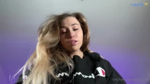 Dakotafade - Satisfying Sex Wax Massage Sex wax has multiple uses one