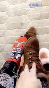 Kiaraskye - Heard you needed some thick thighs and pretty feet for you