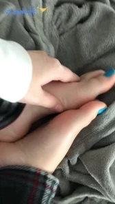 Kiaraskye - Available for a little bit One way live video starting at