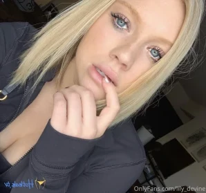 Sophiarose_worship - 𝐃𝐎𝐍 𝐓 𝐋𝐄𝐓 𝐓𝐇𝐈𝐒