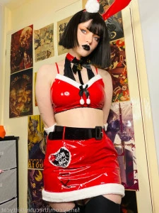 Thecutestkittycat - May this latex bunny girl hop onto your lap