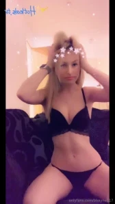 Blondie24 - I m currently learning to do the splits as flexible girls part 27 