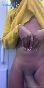 Vanniall - Forget boring pre-made content I create mine fresh come