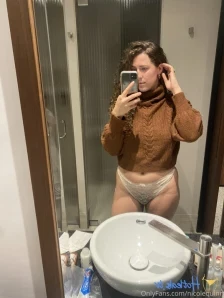 Nicolequinn - A sexy little gif for u as a treat