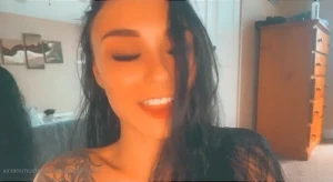Scarletsummerxx - What do you think of this custom I filmed the other