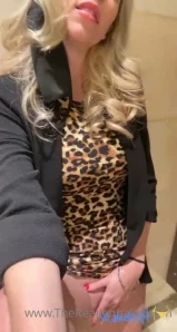 Therealjennajay - Hey guys it looks like there is an issue with the