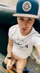 Oliverknarf - My cock wanna say hello to you guys