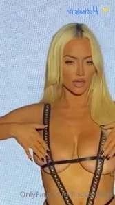 Lindseypelas - LIVE tomorrow SATURDAY 6pm PT 