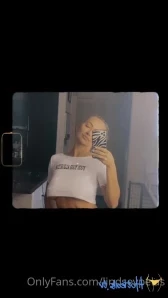 Lindseypelas - Stream started at 03 12 2022 02 17 am LIVE W LINDS