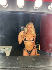 Lindseypelas - Editing some VIP pics