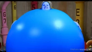 Fun-fetish - Berry gets a wand orgasm 