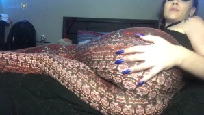 Thefartworld - Karla With Some Bare Ass Closeup Farts Imagine this