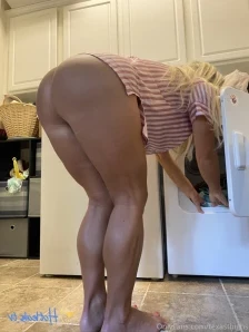 Texasthighs - Dress shenanigans Did you swipe for the video
