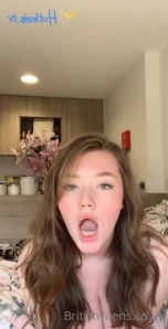 Britishteens - British Redhead Victoria Greene Give You A Foot Fetish