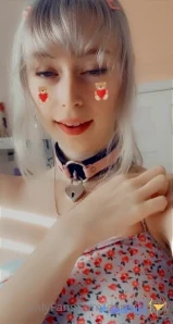 Demonbvby - shaking my cute lil butt to no music bc im cute and sexy 3