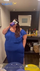 Ssbbwladyjiggles - Lady Jiggles jiggles jiggles