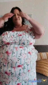 Ssbbwladyjiggles - Taking the scooter out for a day of lots of walking 