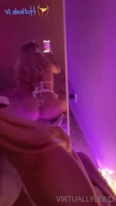 Virtuallylewd - Lewds taken in the airplane bathroom I wanna join the 