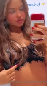 Agnesnunes - Oii já bateu uma pra mim hoje meu amor