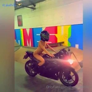 Thenakedbiker - Can t help playing with myself