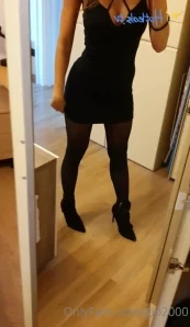 Cutebutterflyy - Ecco il video in doccia