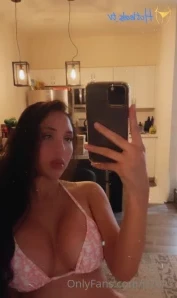 P7oh7 - suns out buns outttt 