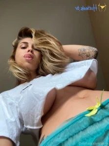 Aisuxxx - This night can be as long as we want it to be text me how