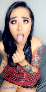 Veronicarae - Am I cute yet