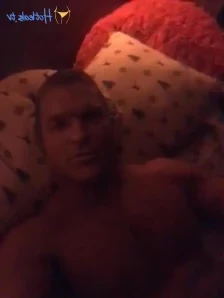 Brentrayfraserxxx - Cowboy Brent and his trusty stallion cock are open 