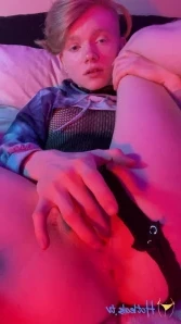 Pawprintprince - Testing out my first self-thrusting toy