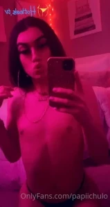Tspapiichulo - Lil tight body ignore the dirty mirror lol