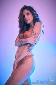 Josiexmoon - sorry for being offline hope you had a lovely Xmas