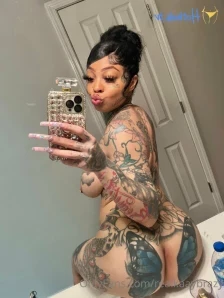 Realkaaybrazy - Who wanna come worship my nipples I want dick nut on