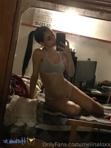 Melinalox - I know you wanna see more from me These curves are waiting